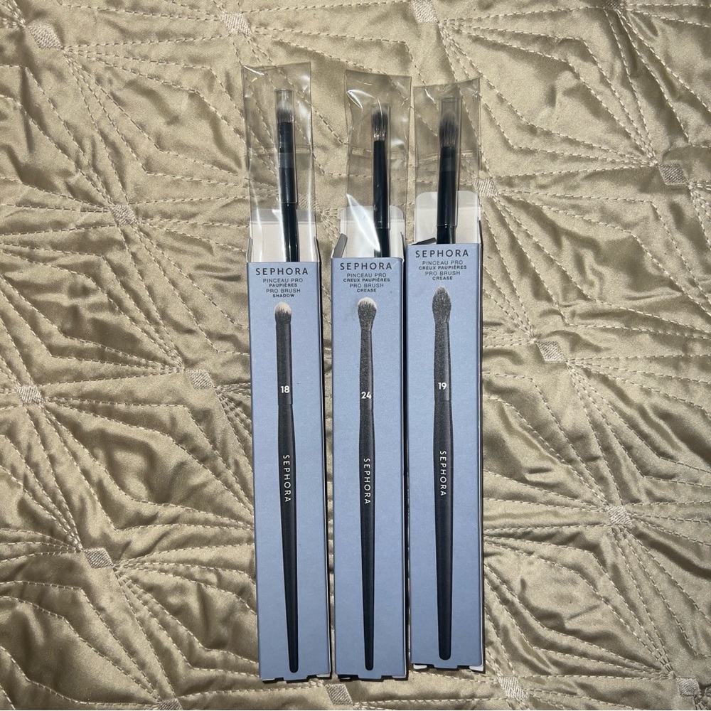 Set of 3 Sephora Professional Brush Eye Shadow Eye Crease Brushes #18 #19 #24